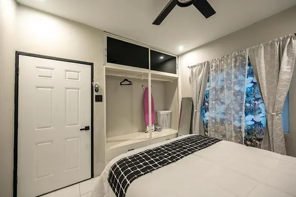 One Love Luxuray Guesthouse Montego Bay Jamajka