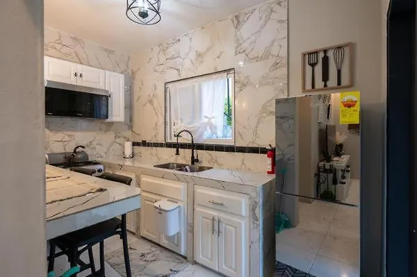 One Love Luxuray Guesthouse Montego Bay 0*,