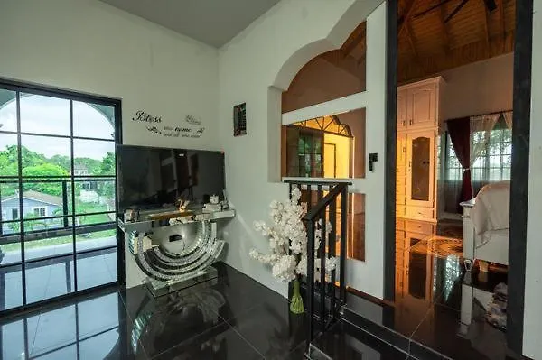 One Love Luxuray Guesthouse Montego Bay