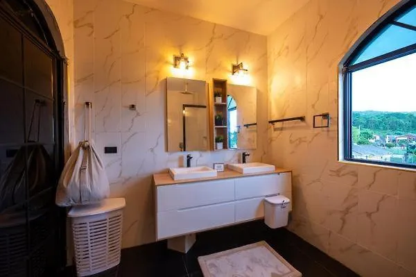 One Love Luxuray Guesthouse Montego Bay